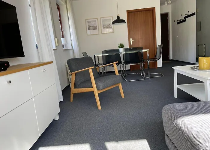 公寓 Ferienwohnung-peter-pan-mit-sonnenterrasse-garten-zwischen-strand-wald-wiese-auf-ruegen Gustow (Vorpommern-Rugen)